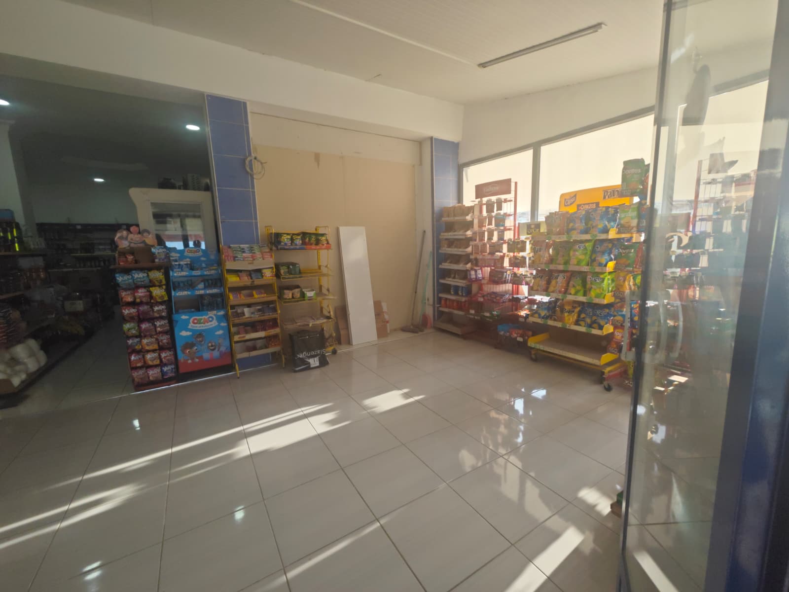 MABEL!DEN ARSİNDE ANAYOL ÜZERİ DEVREN KİRALIK DÜKKAN